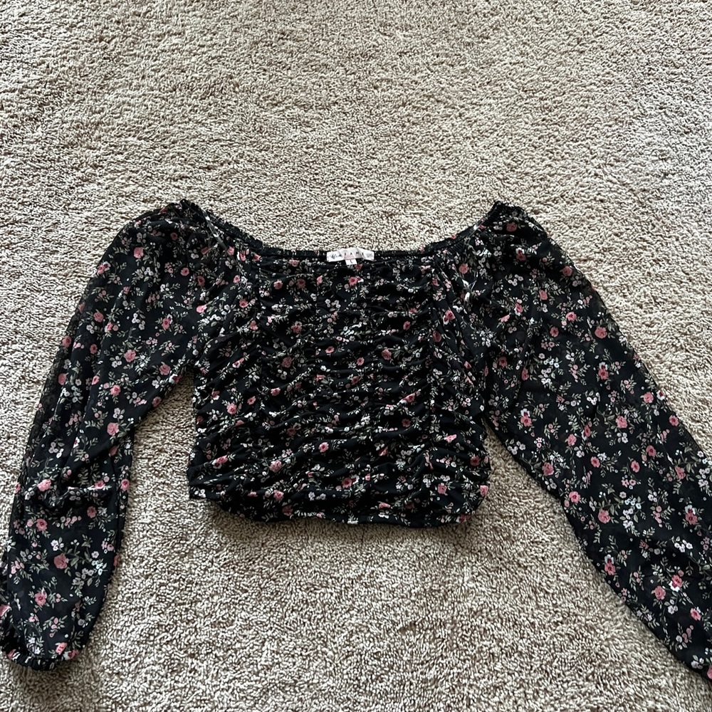 L floral crop top